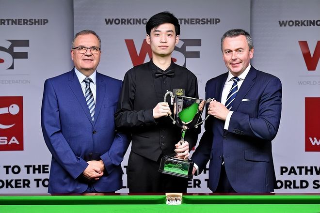 与此同时 与此同时