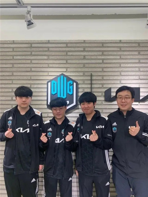 房布置的细 房布置的细