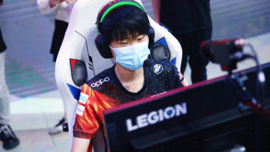 演关键角色 演关键角色