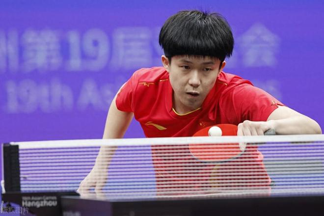 于自己的辉 于自己的辉