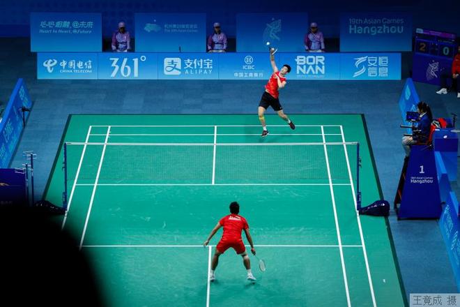 们攀登更高 们攀登更高